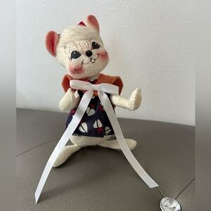 SALE!! Vintage Posable Anna Lee Mouse With Sailboat Dress with original tag